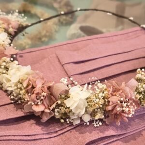 Corona de hortensias blanca y rosa envejecido